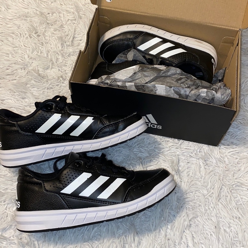 2 pairs Adidas Alta Sport boys Sneakers